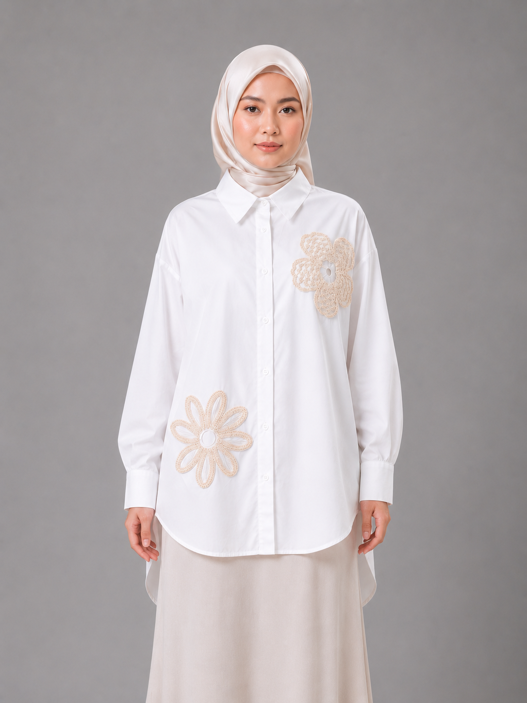 Raffida Iris In White