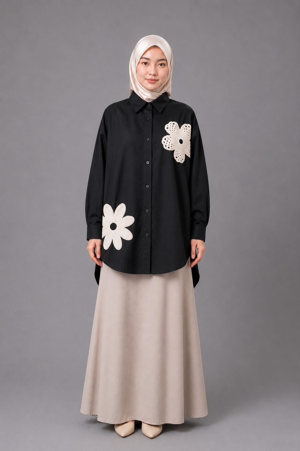 Raffida Iris In Black