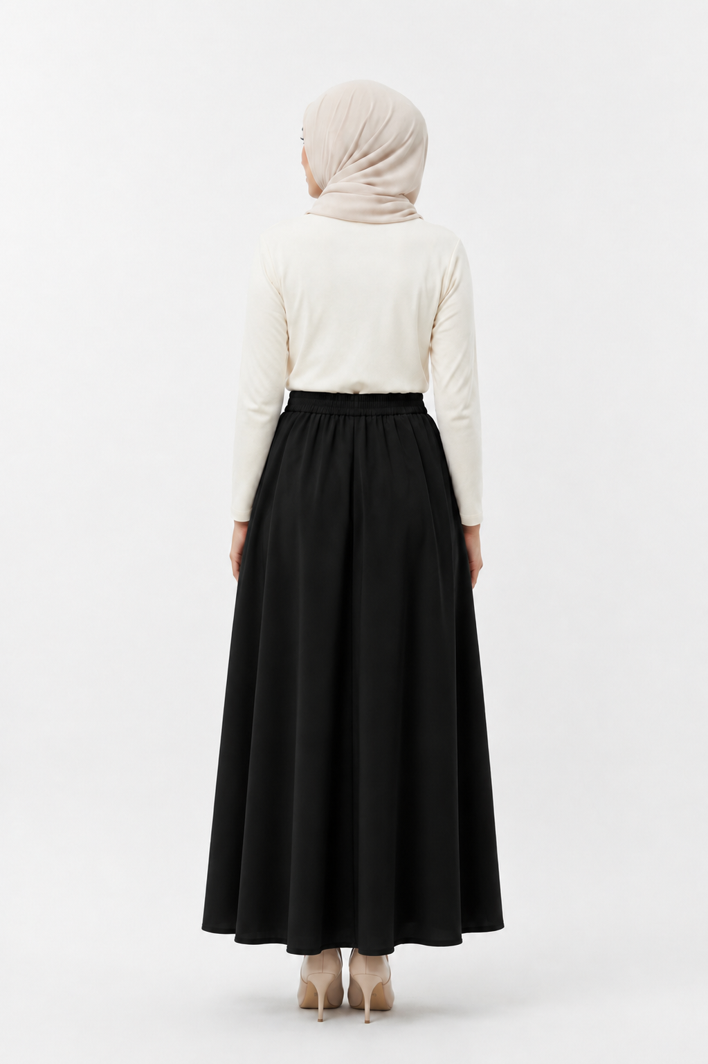 Raffida Michelle Pleated Skirt In Black