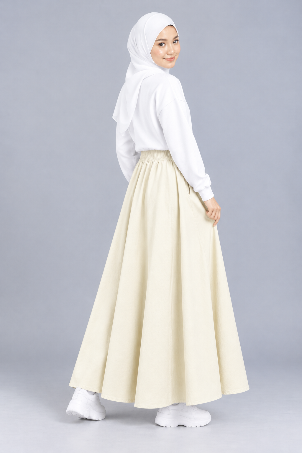 Raffida Serena BriskWalk Skirt In Ivory