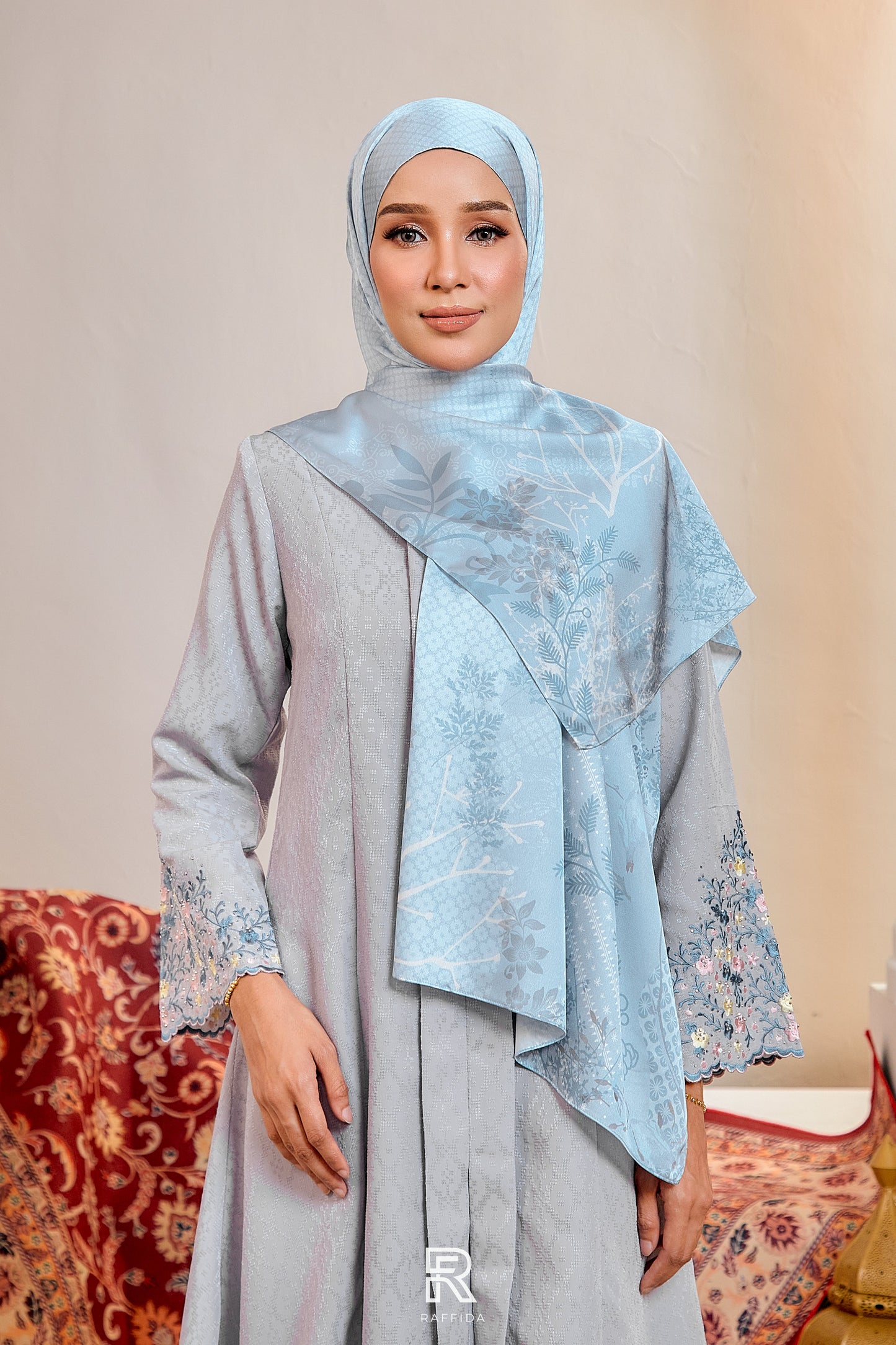 Raffida Cenderawasih Shawl In Baby Blue