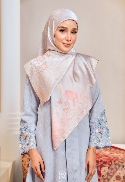 Cenderawasih In Peach Grey