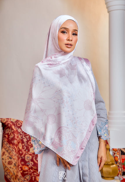 Dahlia Shawl In Dusty Pink