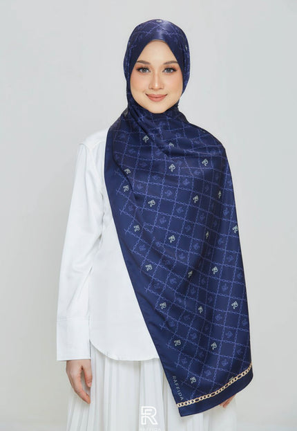 Monogram 3.0 Shawl In Navy Blue