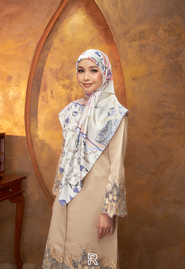 Zahraa In White Blue