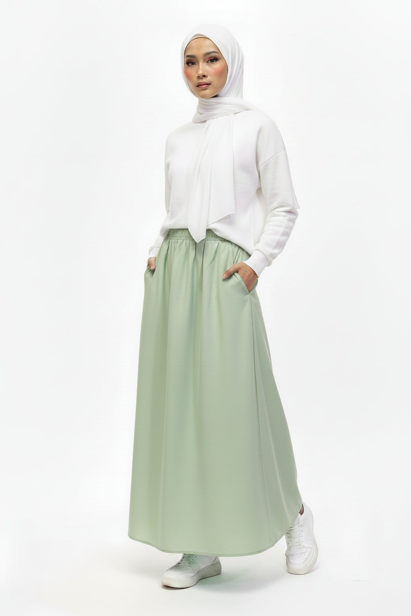 Raffida Serena BriskWalk Skirt In Apple Green