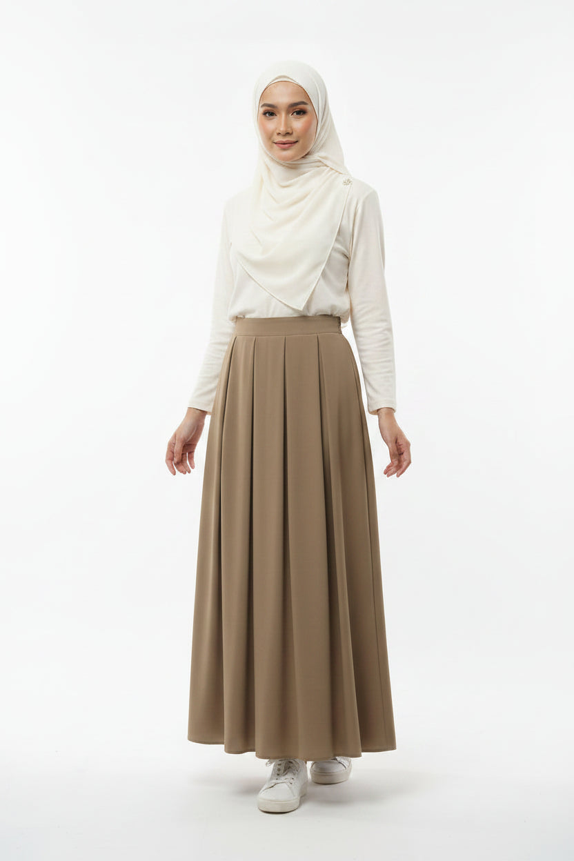 Raffida Michelle Pleated Skirt In Khaki