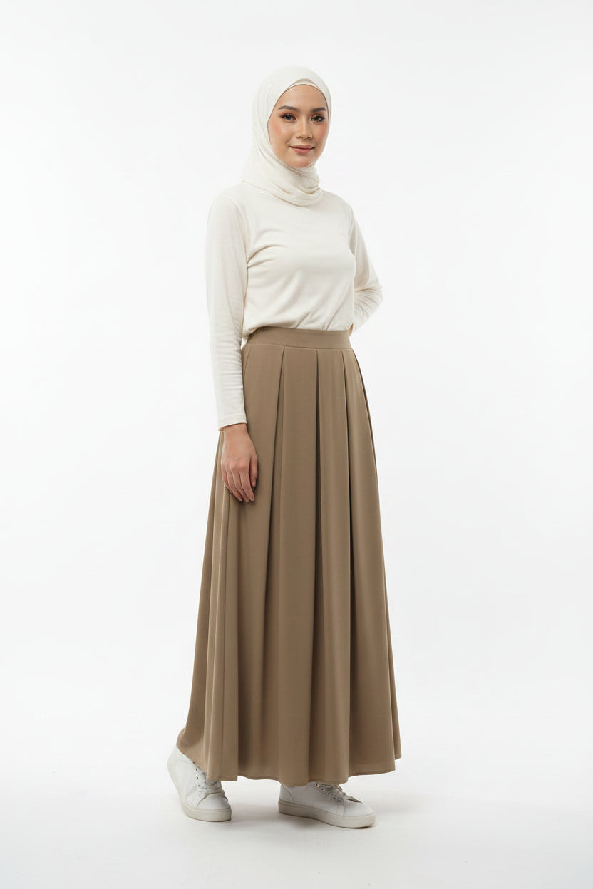 Raffida Michelle Pleated Skirt In Khaki